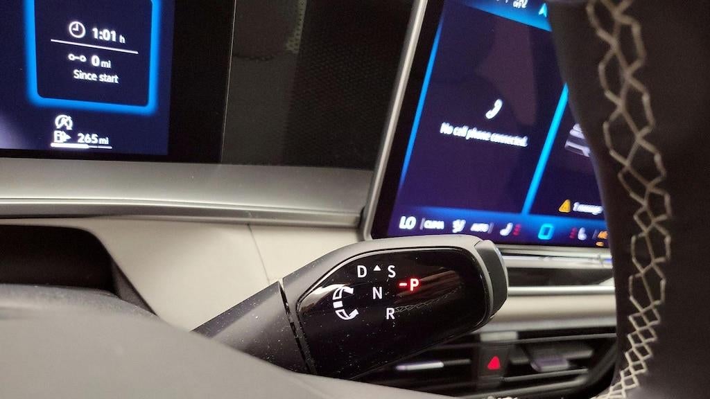 2025 Volkswagen Tiguan SE