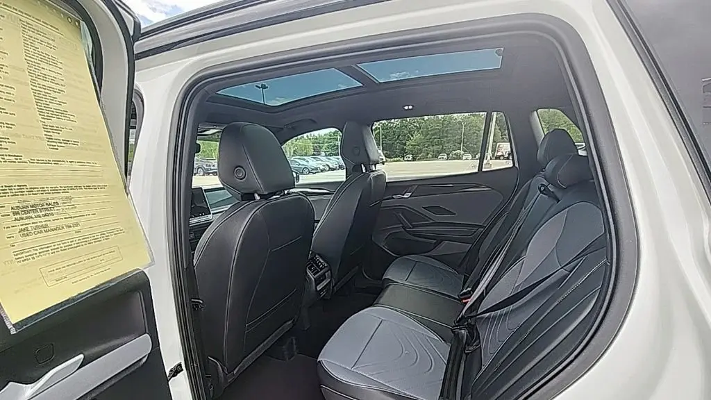 2025 Volkswagen Tiguan SE R-Line Black 4Motion