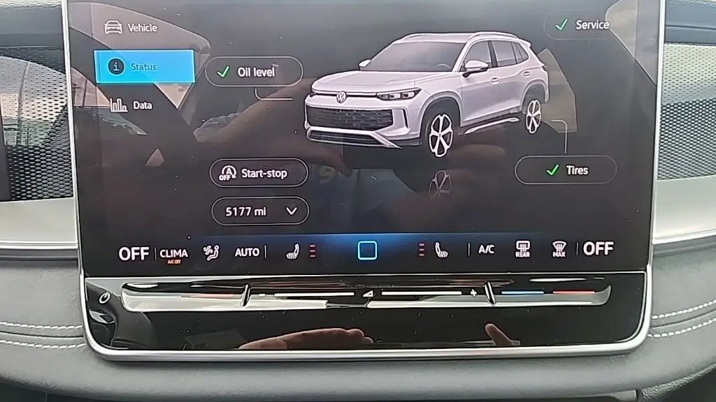 2025 Volkswagen Tiguan SE R-Line Black 4Motion