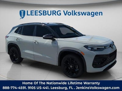 2025 Volkswagen Tiguan AWD SE R-LINE Black 4motion 4DR SUV