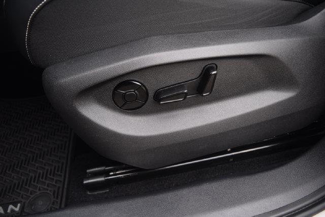 2025 Volkswagen Tiguan - $30,700