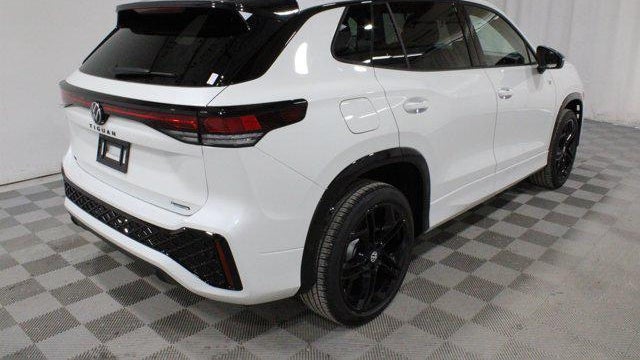 2026 Volkswagen Tiguan SE R-Line Black 4Motion