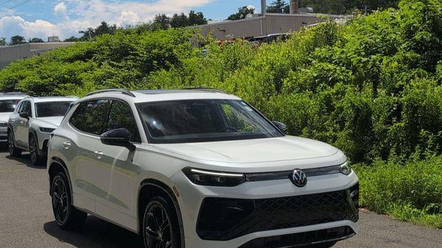 2025 Volkswagen Tiguan SE R-Line Black 4Motion