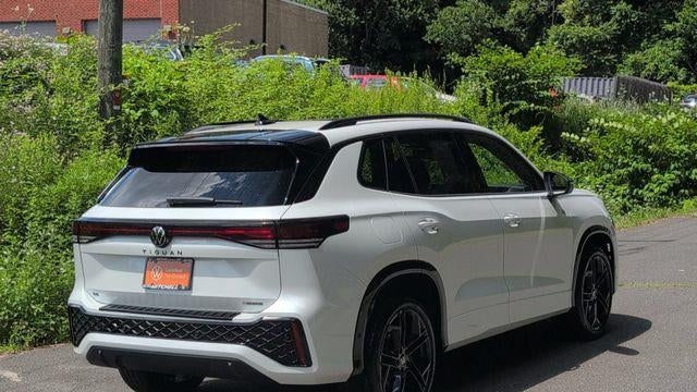 2025 Volkswagen Tiguan SE R-Line Black 4Motion