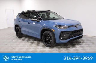 2025 Volkswagen Tiguan with Monterey Blue Pearl Exterior