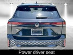 2025 Tiguan Thumbnail 40