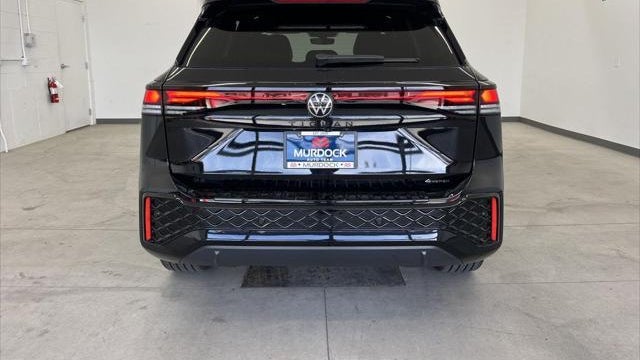 2025 Volkswagen Tiguan SE R-Line Black 4Motion