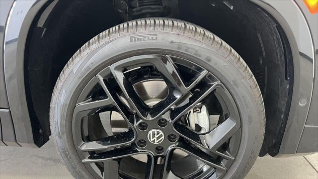 2025 Volkswagen Tiguan SE R-Line Black 4Motion
