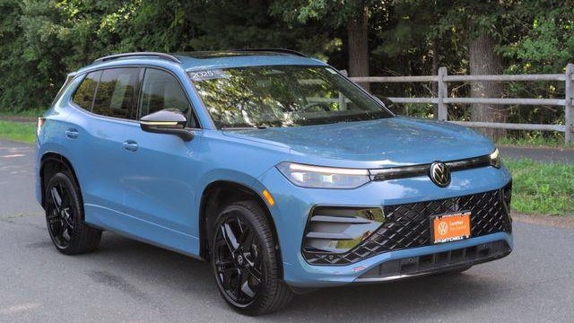 2025 Volkswagen Tiguan SE R-Line Black 4Motion