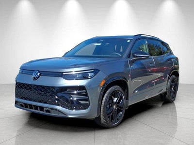 Photo of a 2025 Volkswagen Tiguan AWD SE R-LINE Black 4motion 4DR SUV for sale