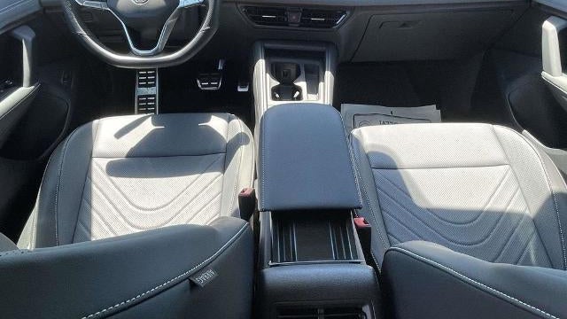 2025 Volkswagen Tiguan SE R-Line Black