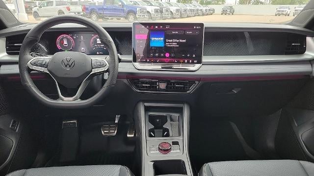 2025 Volkswagen Tiguan SE R-Line Black