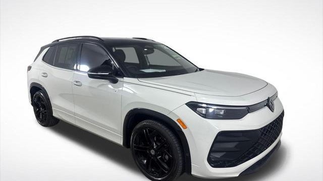 Preowned 2026 Volkswagen Tiguan SE R-Line Black for Sale