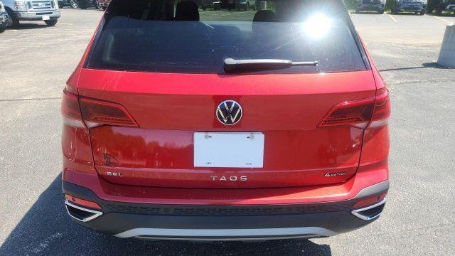 2022 Volkswagen Taos SEL 4Motion