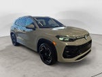 2025 Tiguan Thumbnail 3