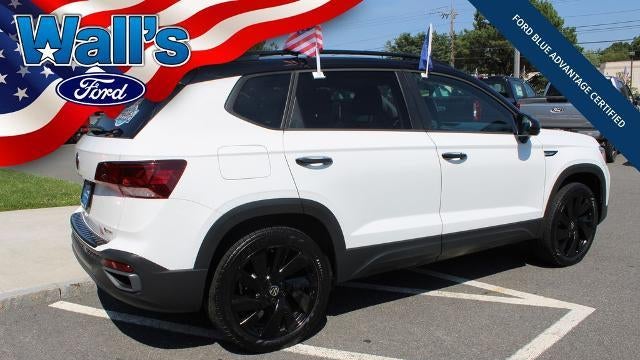 2024 Volkswagen Taos SE Black 4Motion