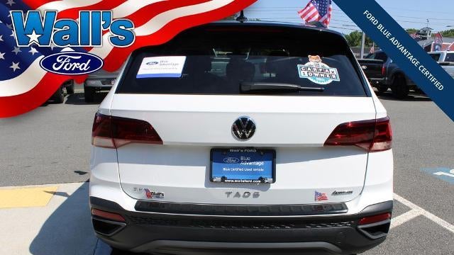 2024 Volkswagen Taos SE Black 4Motion