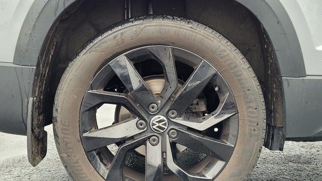 2022 Volkswagen Taos SE