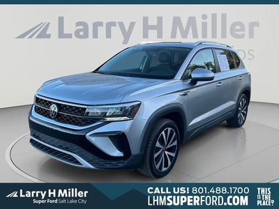 Photo of a 2022 Volkswagen Taos SE 4DR SUV for sale