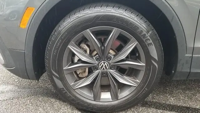 2023 Volkswagen Tiguan SE 4Motion