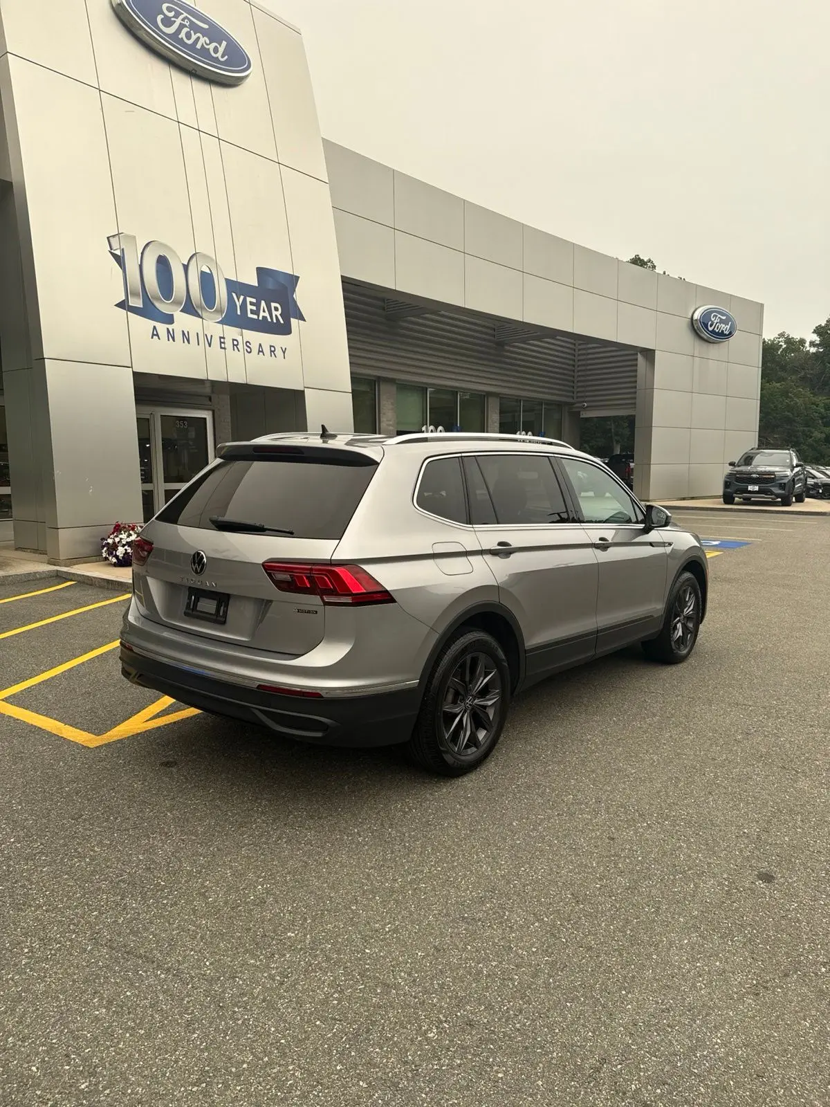 2023 Volkswagen Tiguan - $28,990