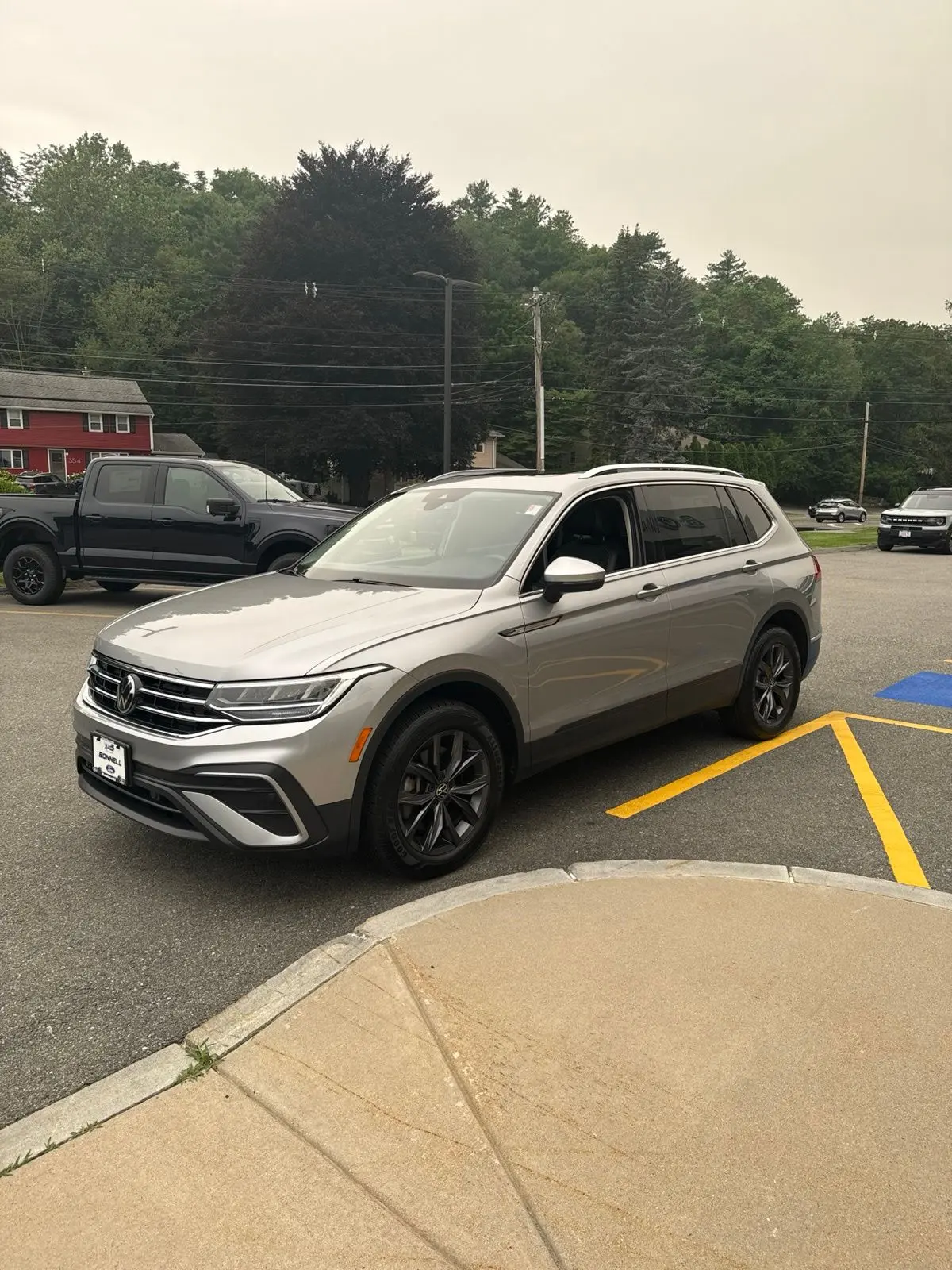 2023 Volkswagen Tiguan - $28,990