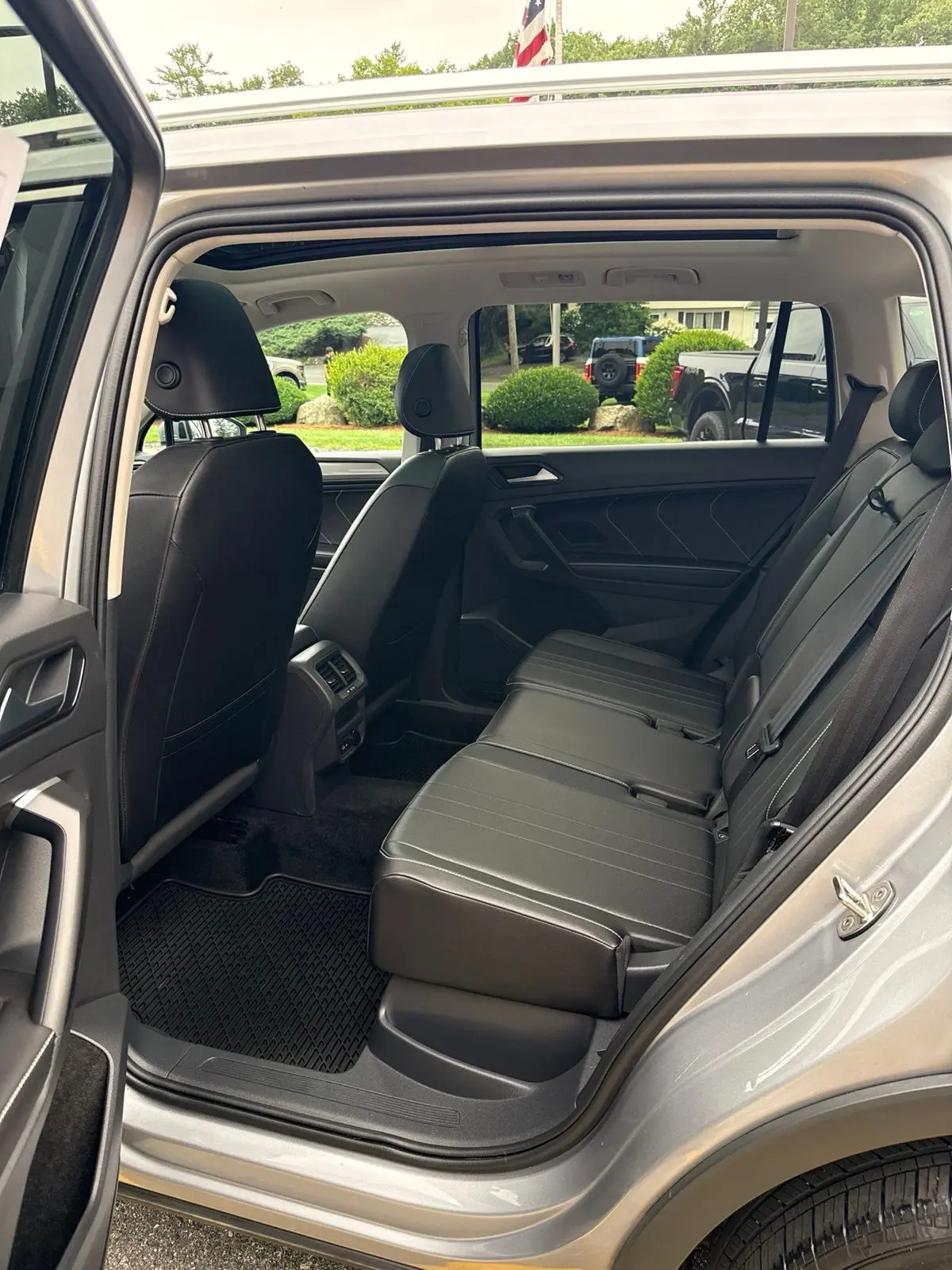 2023 Volkswagen Tiguan - $28,990