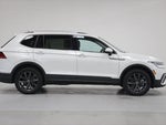 2023 Tiguan Thumbnail 8