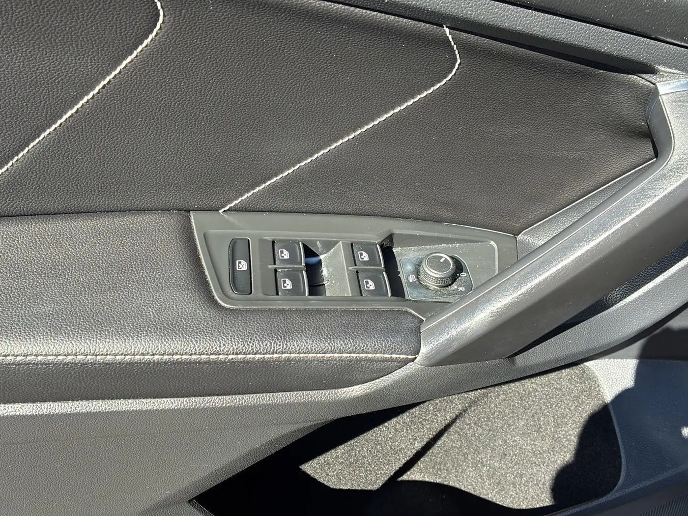 2023 Volkswagen Tiguan - $23,988