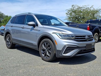Photo of a 2023 Volkswagen Tiguan AWD SE 4motion 4DR SUV for sale