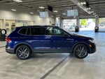 2024 Tiguan Thumbnail 8