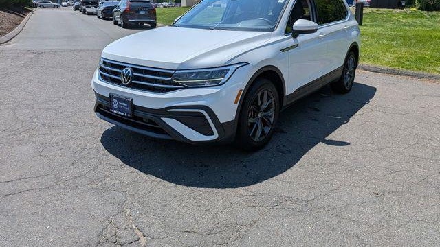 2023 Volkswagen Tiguan SE 4Motion
