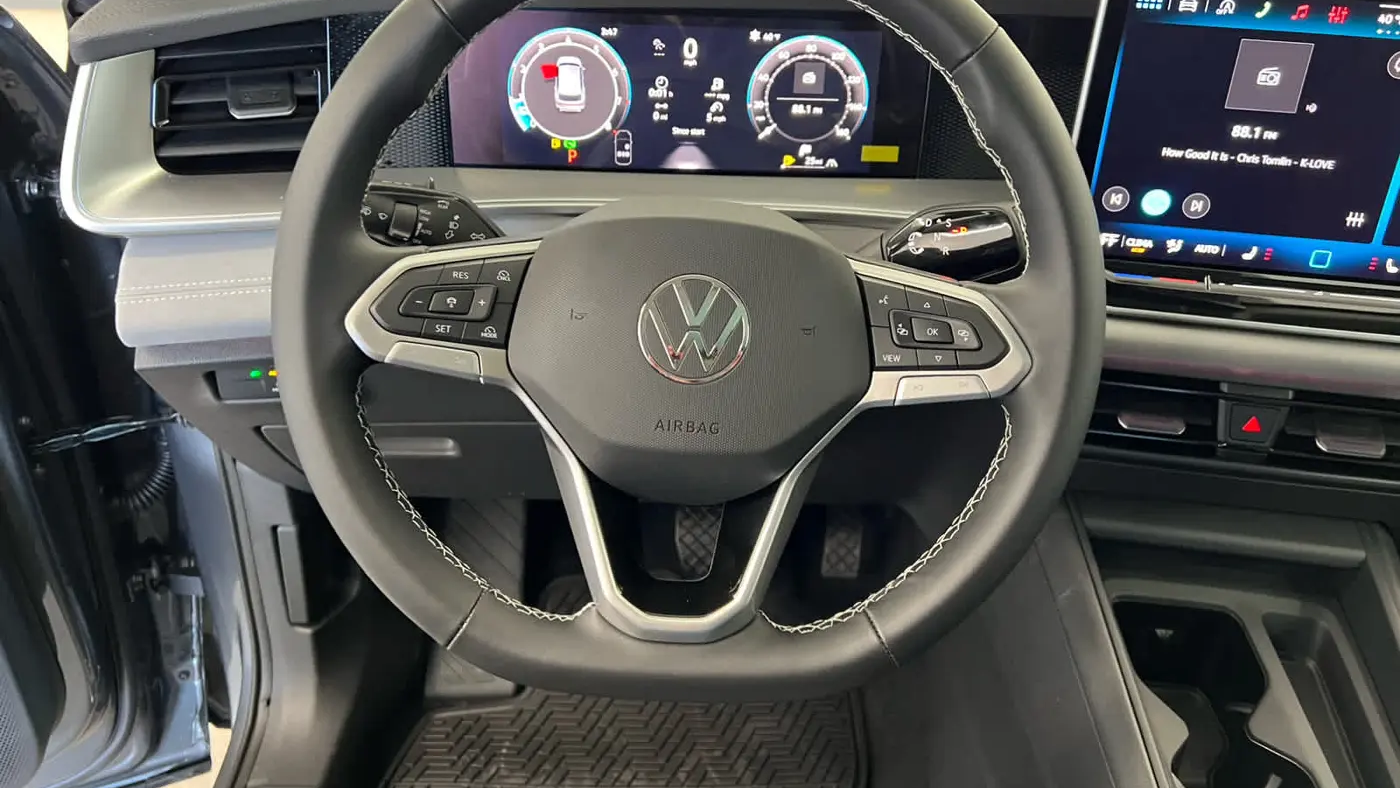 2026 Volkswagen Tiguan SE 4Motion