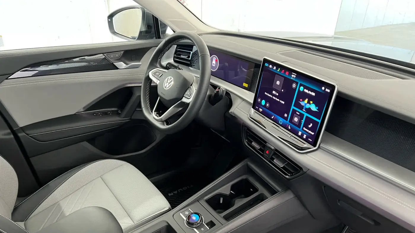 2026 Volkswagen Tiguan SE 4Motion
