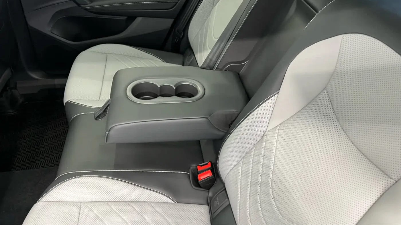 2026 Volkswagen Tiguan SE 4Motion