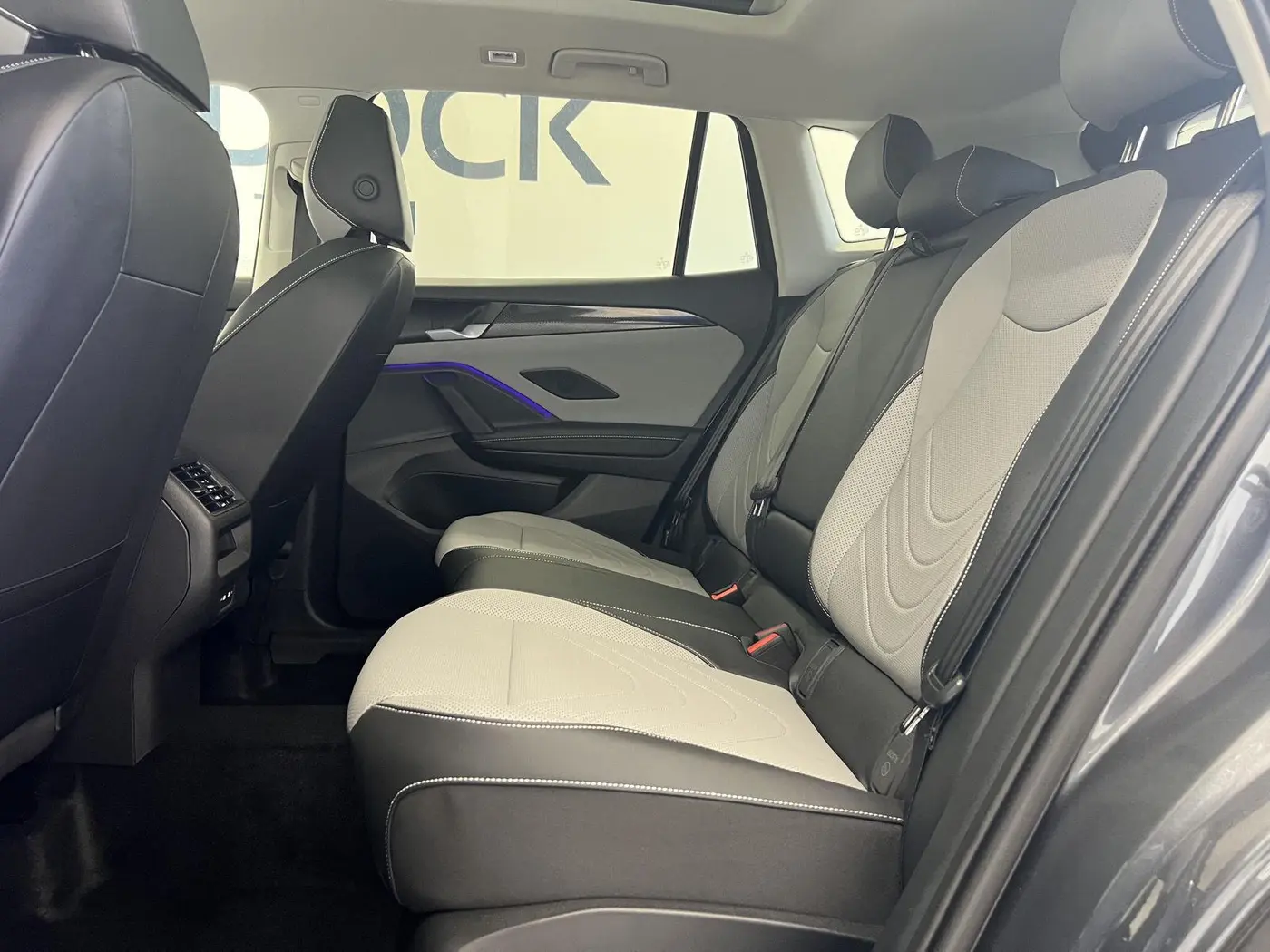 2026 Volkswagen Tiguan - $33,989