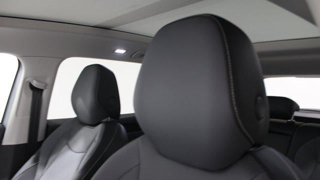 2026 Volkswagen Tiguan SE 4Motion