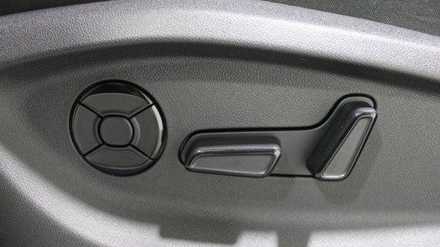 2026 Volkswagen Tiguan SE 4Motion