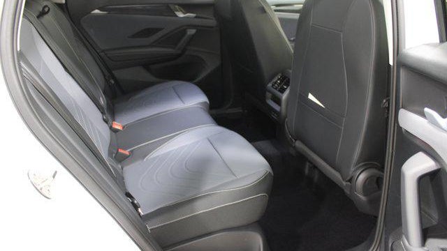 2026 Volkswagen Tiguan SE 4Motion