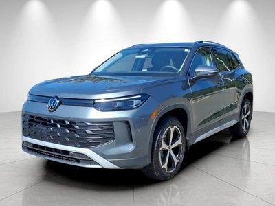 Photo of a 2025 Volkswagen Tiguan AWD SE 4motion 4DR SUV for sale
