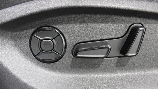 2026 Volkswagen Tiguan SE 4Motion