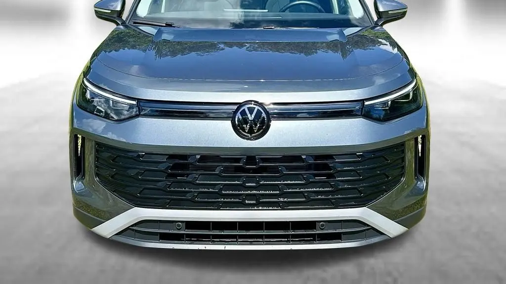 2025 Volkswagen Tiguan SE 4Motion