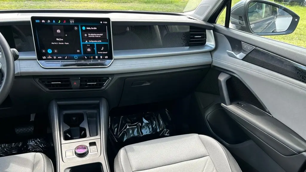 2025 Volkswagen Tiguan SE 4Motion