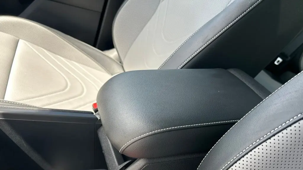 2025 Volkswagen Tiguan SE 4Motion