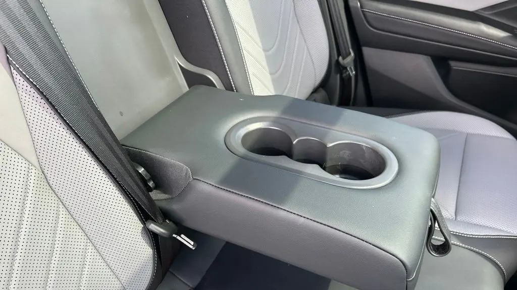 2025 Volkswagen Tiguan SE 4Motion