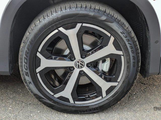 2026 Volkswagen Tiguan - $32,000