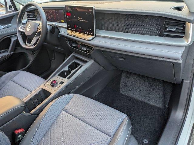 2026 Volkswagen Tiguan - $32,000