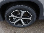 2025 Tiguan Thumbnail 12