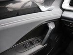 2025 Tiguan Thumbnail 24