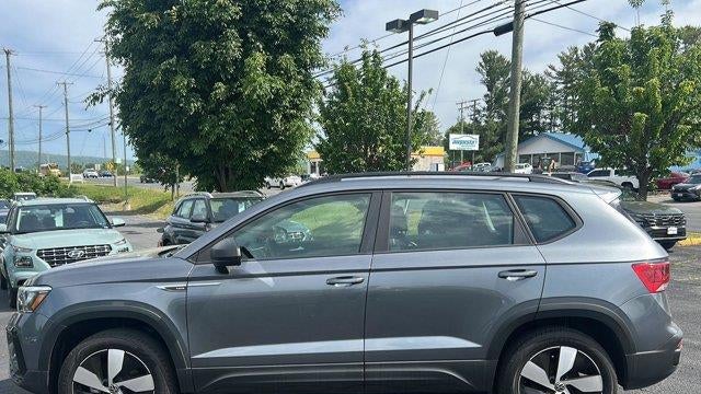 2023 Volkswagen Taos S 4Motion